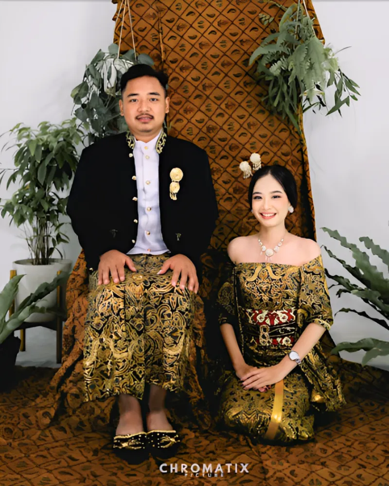 Foto Produk Nasional Mix Gaun Adat